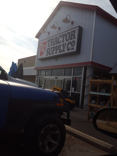 Home Improvement Store «Tractor Supply Co.», reviews and photos, 339 Rolling Hills Cir, Easley, SC 29640, USA