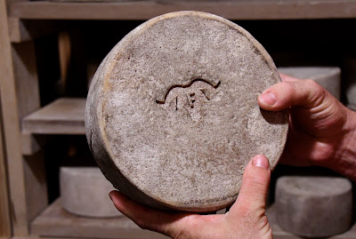Fromages Istouart - Fromages fermiers pur brebis à Urcuit