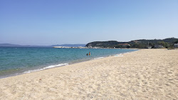Photo de Lerissos Beach et ses beaux paysages