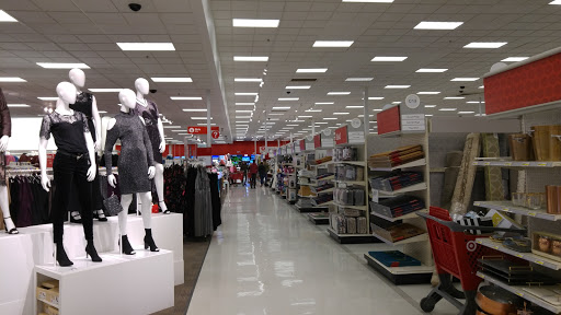 Department Store «Target», reviews and photos, 1 Mystic View Rd, Everett, MA 02149, USA