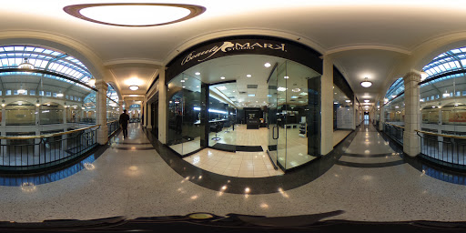 Shopping Mall «The Shops of Grand Avenue», reviews and photos, 275 W Wisconsin Ave, Milwaukee, WI 53203, USA