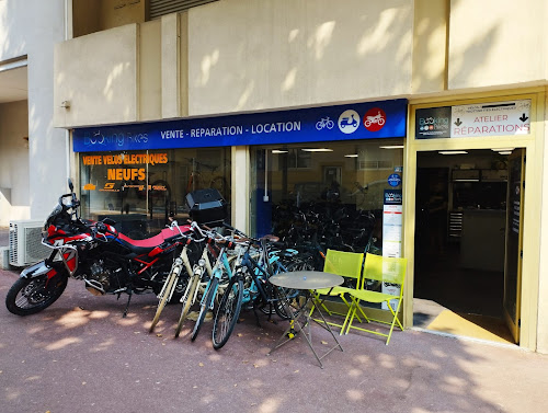 Agence de location de motos Booking Bikes Antibes: Location Vélos, Scooters et Motos Antibes