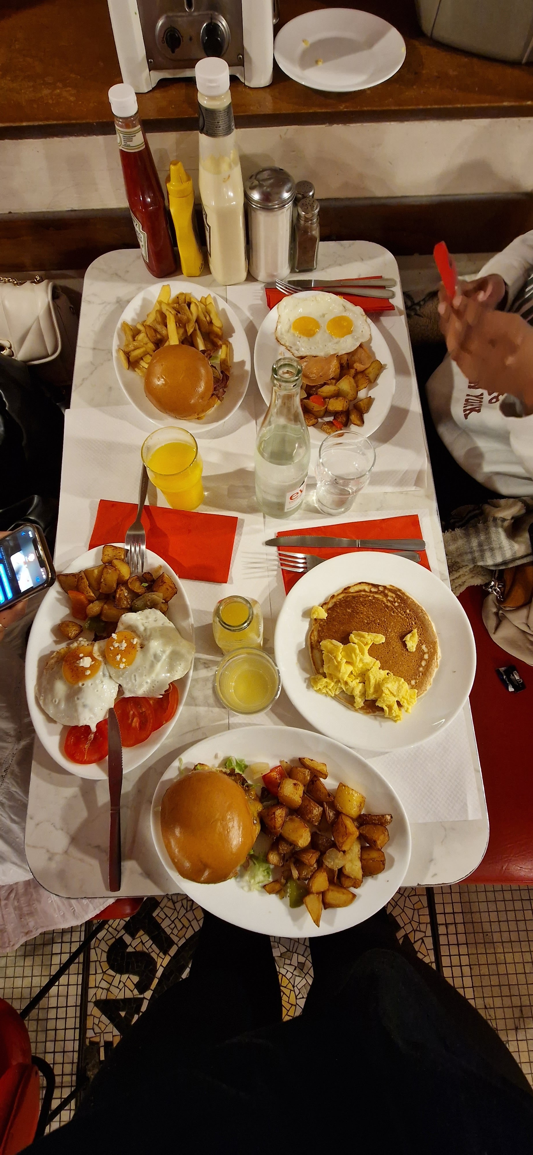 Photo n° 2 de l'avis de F.N fait le 17/11/2022 à 08:55