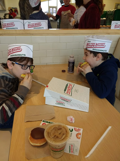 Bakery «Krispy Kreme Doughnuts», reviews and photos, 3860 S Campbell Ave, Springfield, MO 65807, USA