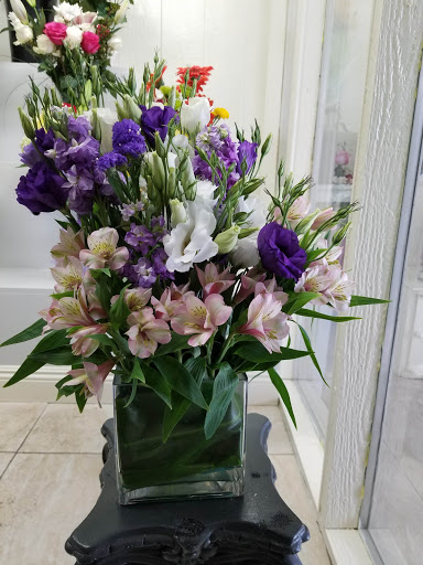 Florist «First Choice Flowers», reviews and photos, 19488 Beach Blvd, Huntington Beach, CA 92648, USA