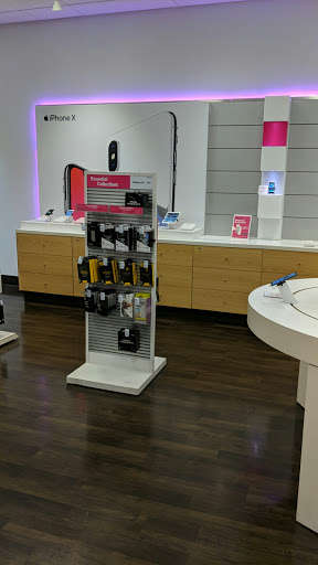 Cell Phone Store «T-Mobile», reviews and photos, 2366 El Camino Real Suite 1, Santa Clara, CA 95050, USA