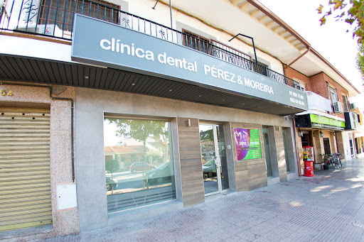 Clínica Dental Pérez & Moreira. Implantes Dentales,  TAC Dental y Ortodoncia en San Martín de la Vega en San Martín de la Vega, Madrid
