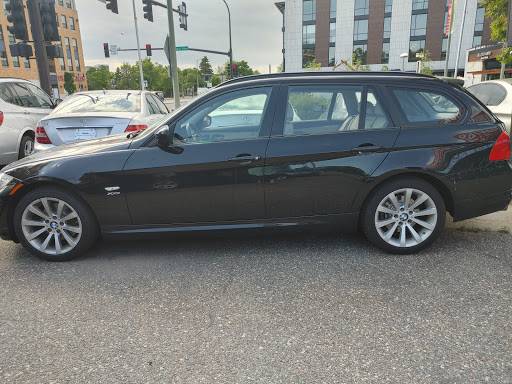 Auto Repair Shop «Auto Motion Sales and Repair», reviews and photos, 4419 Excelsior Blvd, St Louis Park, MN 55416, USA