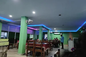 Shree Ganesh Restaurant, ଶ୍ରୀ ଗଣେଷ ରେଷ୍ଟୁରେଣ୍ଟ image