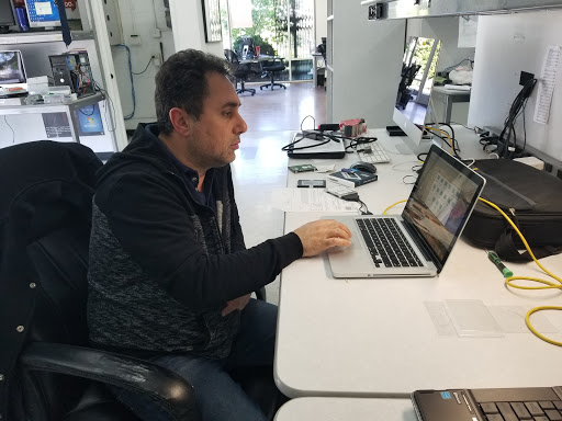 Computer Repair Service «ClickAway Almaden - Verizon Store + Computer Repair + Phone Repair», reviews and photos, 5725 Winfield Blvd, San Jose, CA 95123, USA