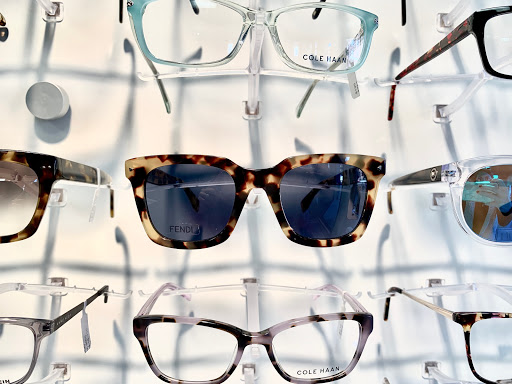 Optometrist «Kirkwood Eye Associates», reviews and photos, 200 S Kirkwood Rd #100, Kirkwood, MO 63122, USA