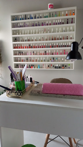 Logo da empresa - Ferdavid Manicure Naildesigner