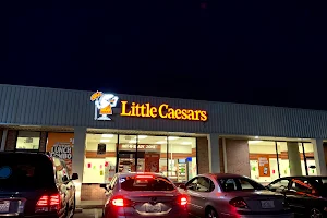 Little Caesars Pizza image