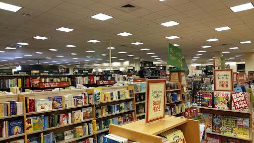 Book Store «Barnes & Noble», reviews and photos, 911 Haddonfield Rd, Cherry Hill, NJ 08002, USA