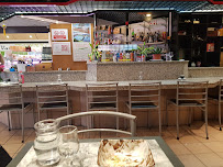 Atmosphère du Restaurant chinois Au Gourmet De Chine à Mont-Saint-Aignan - n°1