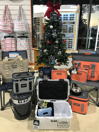 Dive Shop «Divers Direct», reviews and photos, 180 Gulf Stream Way, Dania Beach, FL 33004, USA