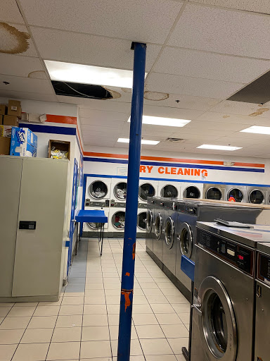 Laundromat «Express Laundromat», reviews and photos, 236 Brighton Ave, Allston, MA 02134, USA