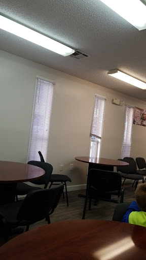 Used Car Dealer «Clutts Auto Sales Inc», reviews and photos, 120 Fitz Gilbert Rd, Hazard, KY 41701, USA