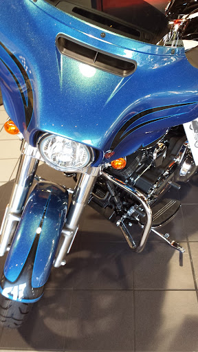 Harley-Davidson Dealer «Mancuso Harley-Davidson Central», reviews and photos, 535 N Loop W Fwy, Houston, TX 77018, USA