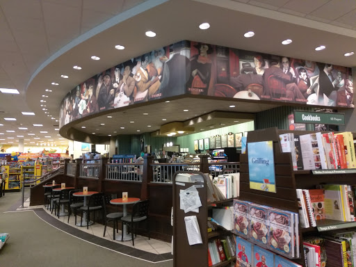 Book Store «Barnes & Noble», reviews and photos, 801 Lehigh Lifestyle Center, Whitehall, PA 18052, USA
