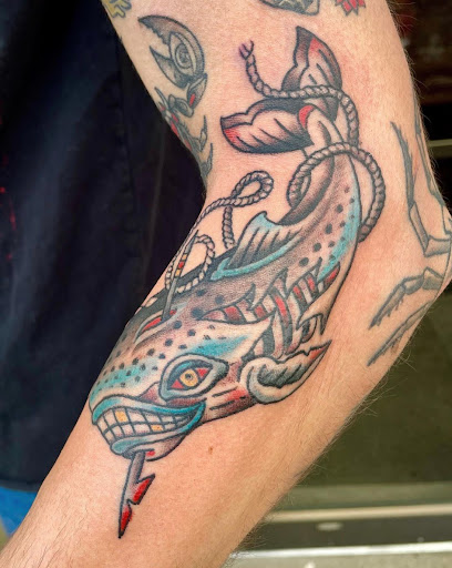 Tattoo Shop «Infamous Tattoo Studio», reviews and photos, 7921 Southeastern Ave, Indianapolis, IN 46239, USA