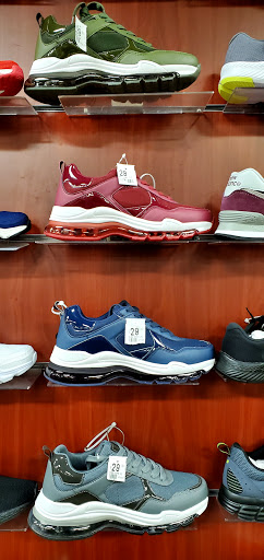 Clothing Store «V.I.M.», reviews and photos, 4812 5th Ave, Brooklyn, NY 11220, USA