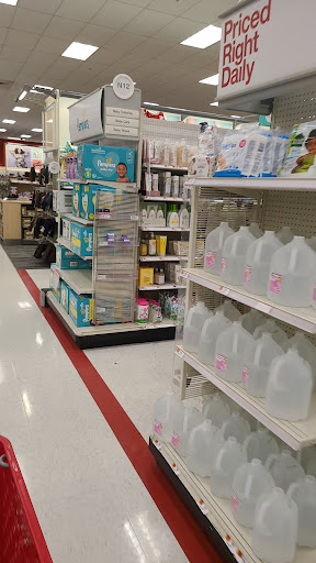 Department Store «Target», reviews and photos, 67 Pleasant Valley St, Methuen, MA 01844, USA