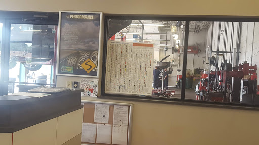 Tire Shop «Mavis Discount Tire», reviews and photos, 4549 Milford Rd, East Stroudsburg, PA 18302, USA