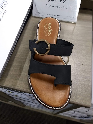 Shoe Store «DSW Designer Shoe Warehouse», reviews and photos, 1331 George Dieter Dr, El Paso, TX 79936, USA