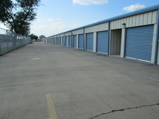 Self-Storage Facility «Move It Self Storage - McAllen», reviews and photos, 2101 Industrial Dr, McAllen, TX 78504, USA