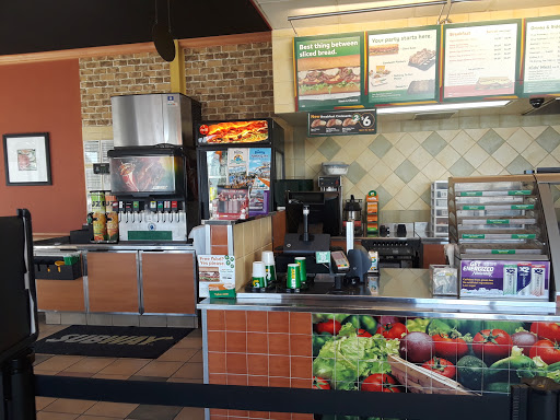Restaurant «Subway», reviews and photos, 2365 Seal Beach Blvd, Seal Beach, CA 90740, USA