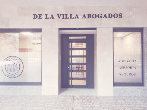 Información y opiniones sobre DE LA VILLA ABOGADOS de Burgos