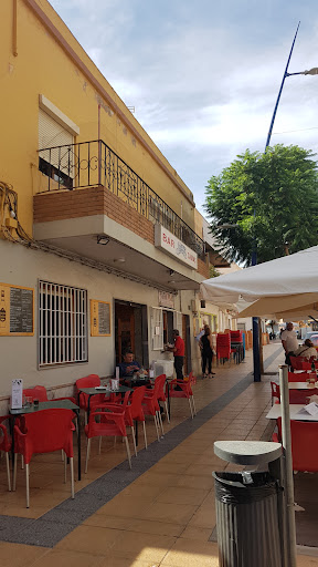 Bar Los Pinos - C. Plataneros, 43, 04130 El Alquián, Almería