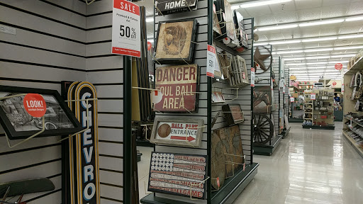 Craft Store «Hobby Lobby», reviews and photos, 1622 Florence Blvd, Florence, AL 35630, USA