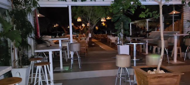 Island Cafe Bar - Ιεράπετρα