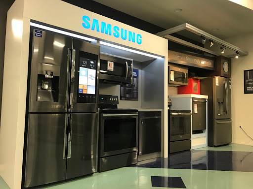 Appliance Store «Famous Tate Appliance & Bedding Center», reviews and photos, 3347 Henderson Blvd, Tampa, FL 33609, USA