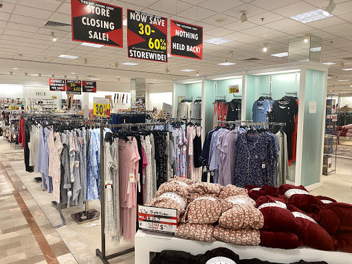 Department Store «Lord & Taylor», reviews and photos, 1701 Sunrise Hwy, Bay Shore, NY 11706, USA