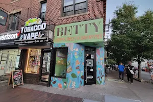 Betty Bakery image