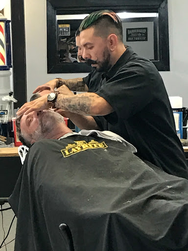 Barber Shop «LEGENDZ CLASSIC BARBER SHOP», reviews and photos, 207 N Center St, Arlington, TX 76011, USA