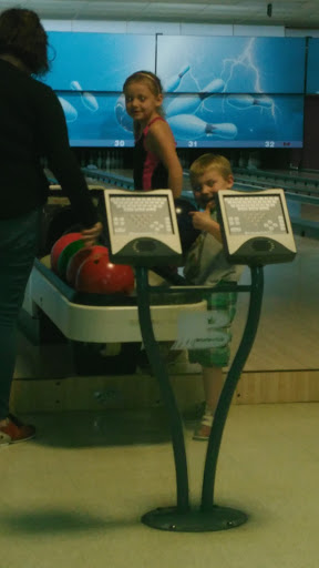 Bowling Alley «Tiffany Lanes», reviews and photos, 4400 LA-22, Mandeville, LA 70471, USA