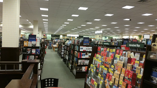 Book Store «Barnes & Noble», reviews and photos, 410 Peachtree Pkwy #252, Cumming, GA 30041, USA