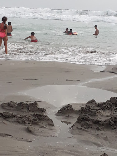 Playa Pequeña Quisco - Abogado