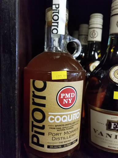 Liquor Store «R M Wine Liquors», reviews and photos, 1008 Wyckoff Ave, Brooklyn, NY 11237, USA
