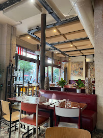 Atmosphère du Restaurant français Chez Gladines à Paris - n°17