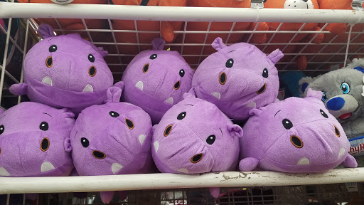 Discount Store «Factory 2-U (Fallas Discount Stores)», reviews and photos, 137 E Orangefair Mall, Fullerton, CA 92832, USA