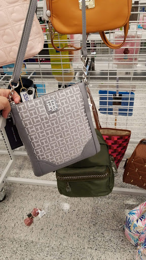 Shopping Mall «Jantzen Beach Center», reviews and photos, 1405 Jantzen Beach Center, Portland, OR 97217, USA