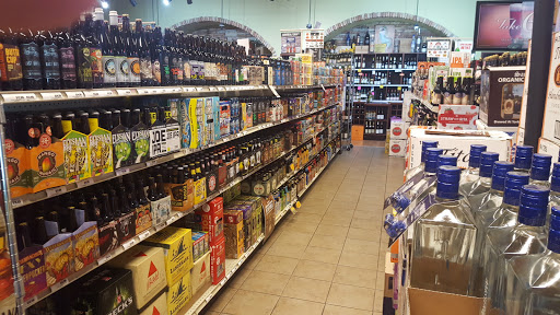 Liquor Store «Sunnys Wine & Liquor», reviews and photos, 350 S Spring Garden Ave H, DeLand, FL 32720, USA