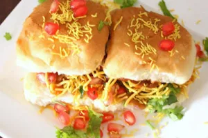 Famous Dabeli image