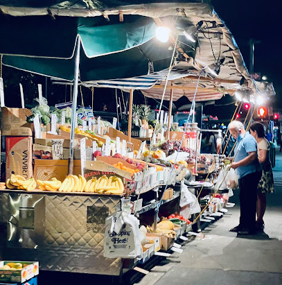 Fruit - sidewalk street vendor