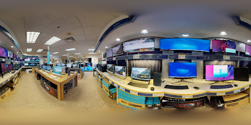 Computer Store «Micro Center», reviews and photos, 730 Memorial Dr, Cambridge, MA 02139, USA